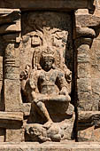 The great Chola temples of Tamil Nadu - The Brihadisvara temple of Gangaikondacholapuram. The Kailasa South (Tenkailasa) shrine. 